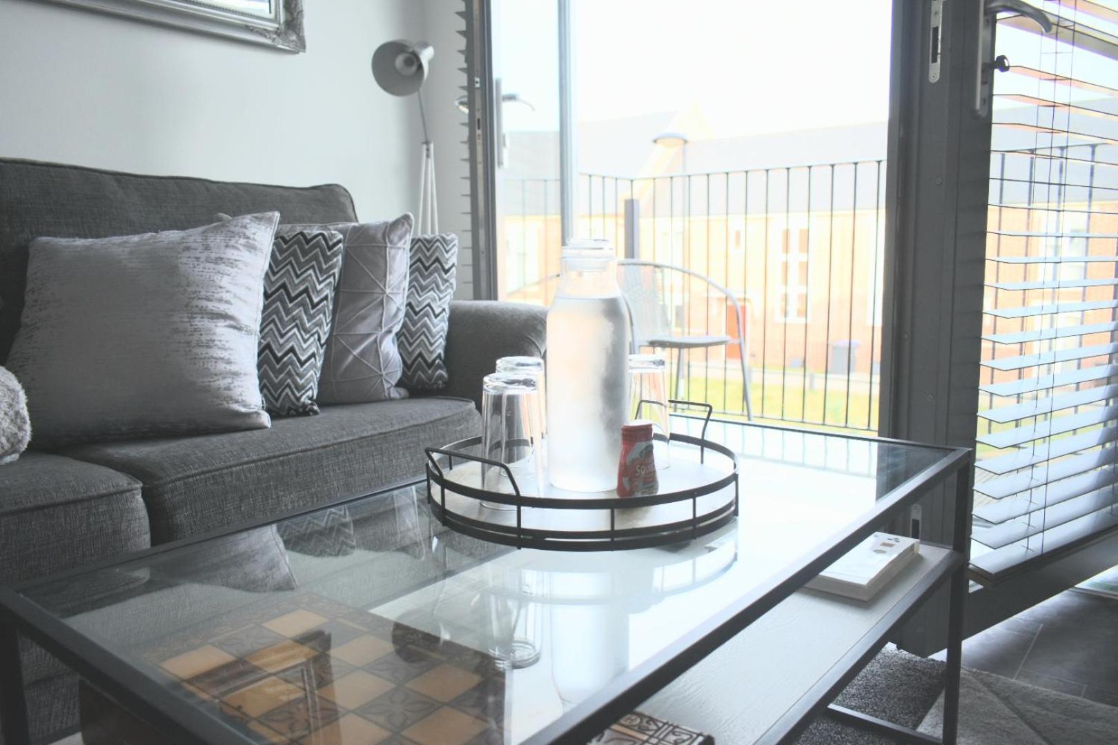 Luxury 2 Bedroom Northampton Townhouse With Balcony Εξωτερικό φωτογραφία